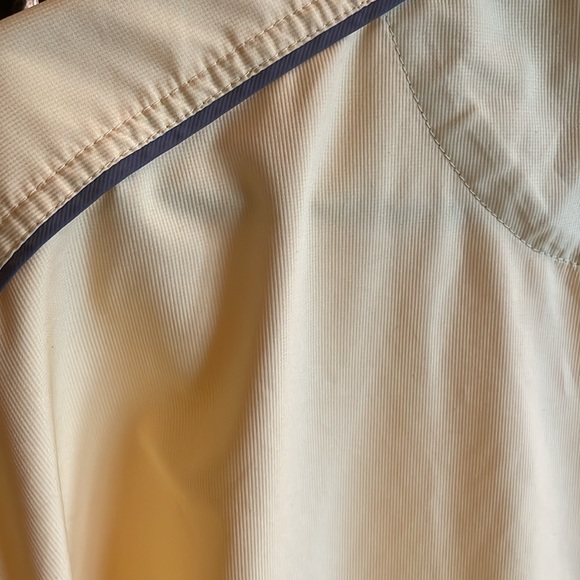 Nike Golf pullover. Yellow w/slate blue trim. It has front pockets that zip. - Picture 5 of 7